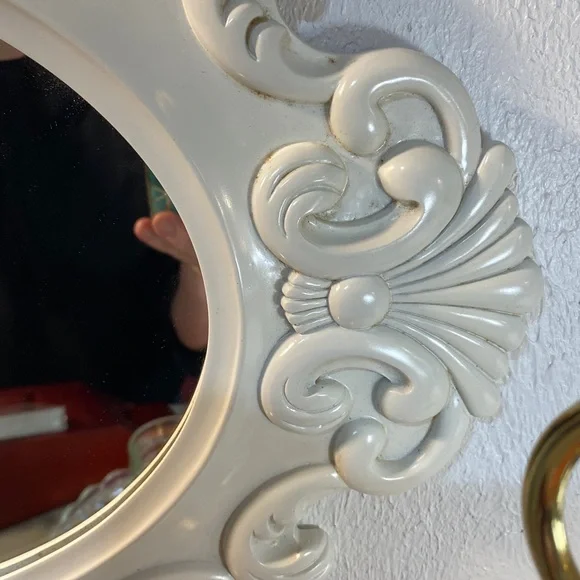 Vintage Wood Mirror baroque French provincial style. Creamy white - Picture 4 of 6